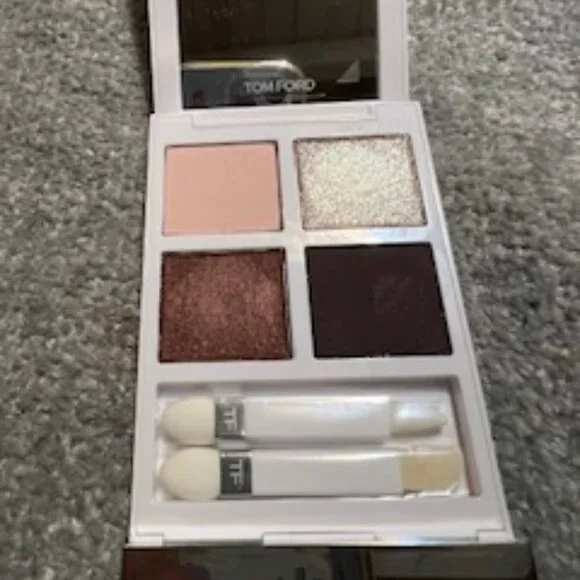 Almost New Tom Ford Ltd, Edition Black Diamond Eyeshadow Quad - Picture 1 of 6
